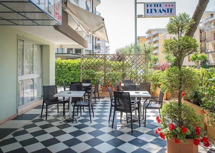 Levante Sul Mare Hotel