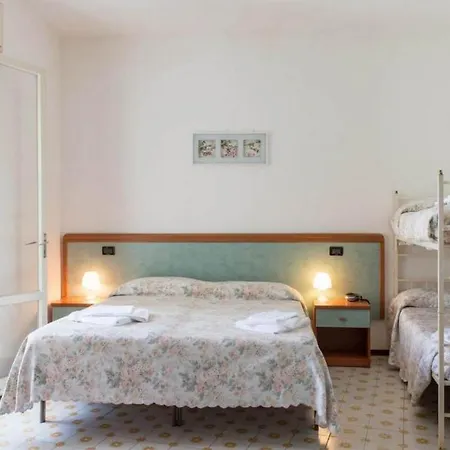 מלון Levante Sul Mare